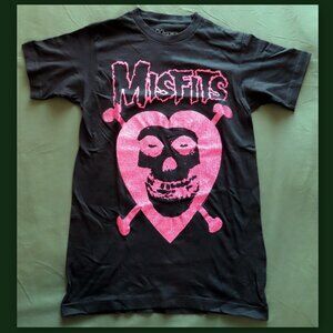Misfits Black Graphic Band Tshirt Glitter Pink Heart and Skull Small